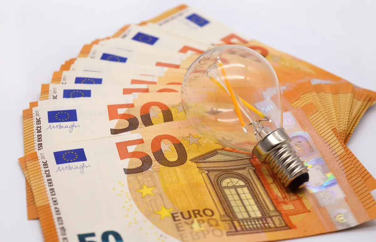 Energiebesparing met warmtepomp: zo bespaar je €2.400 per jaar