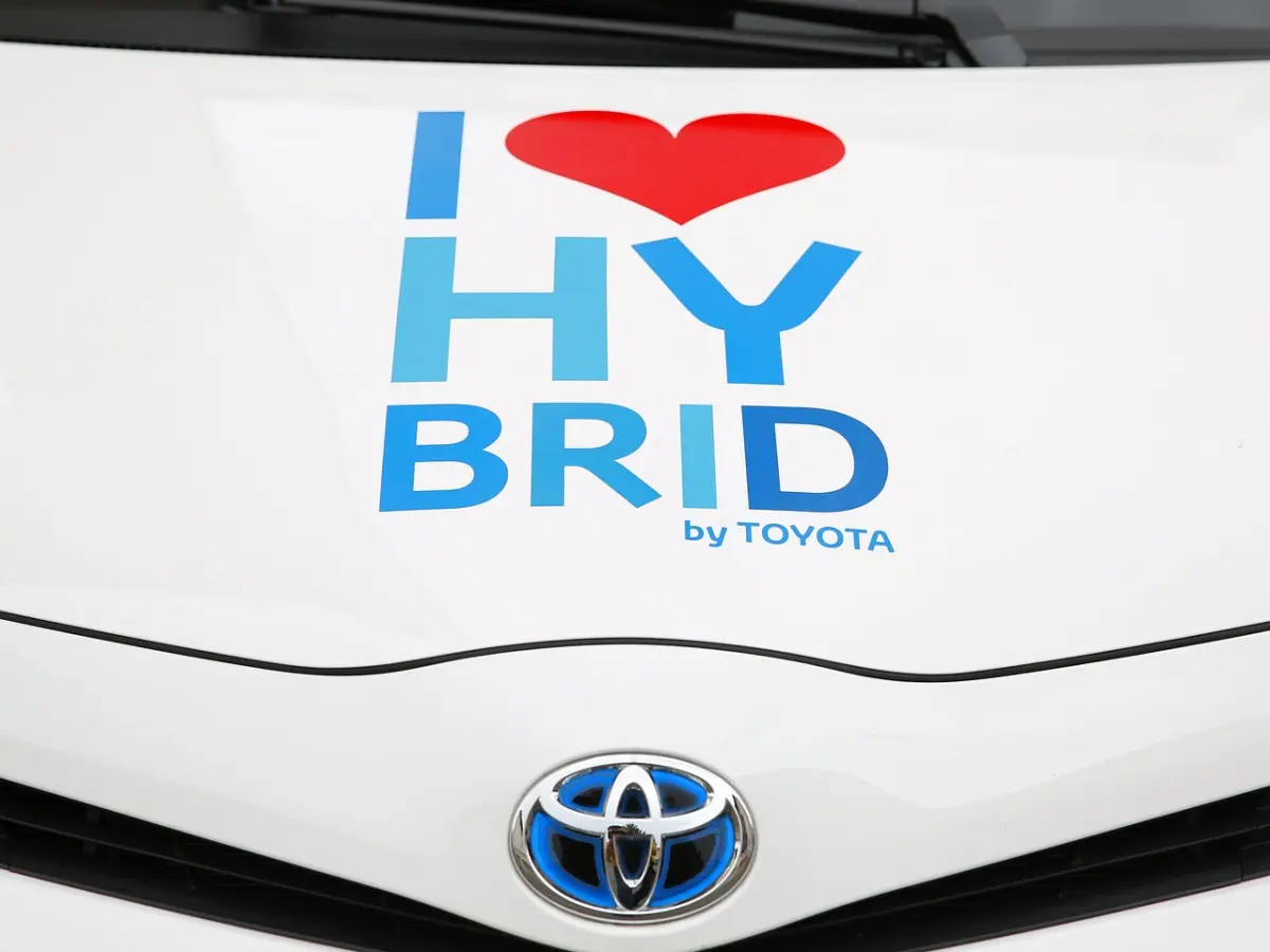 Hybride warmtepomp: zo bespaar je tot €600 per jaar op je energierekening